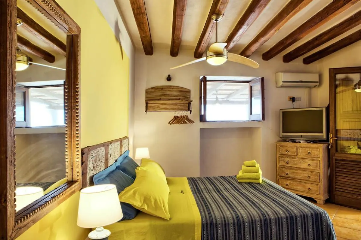 Tatil Evi Case Sulla Spiaggia Di Santa Marina Salina