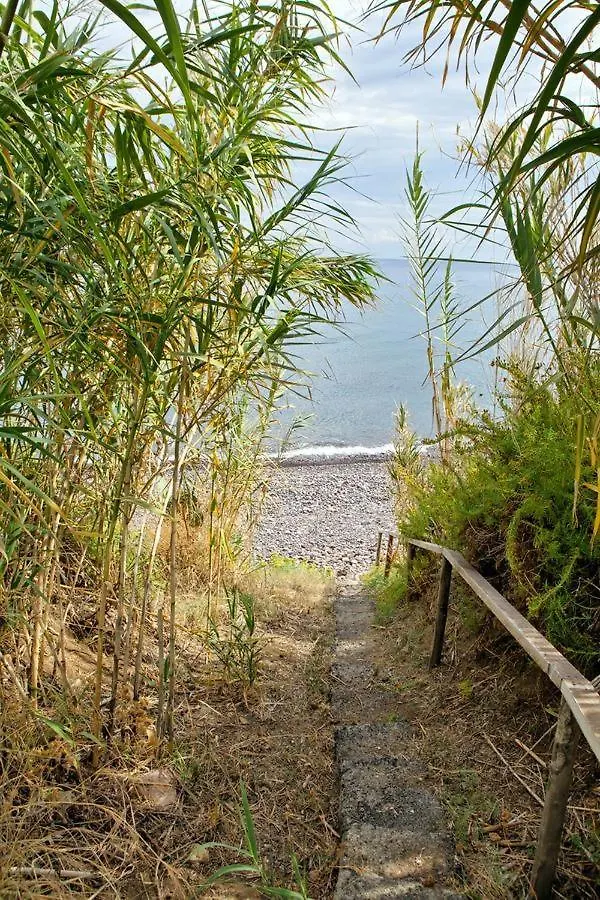 Holiday home Case Sulla Spiaggia Di Santa Marina Salina